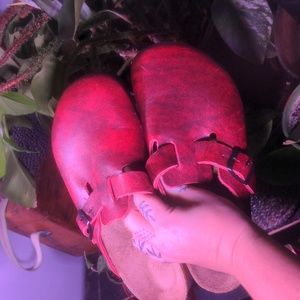 Boston Birkenstock 40 Red Clogs